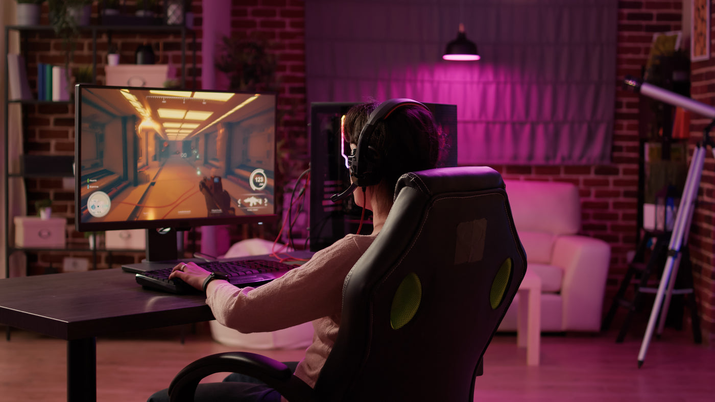 Gamingstühle & Arbeitsplätze