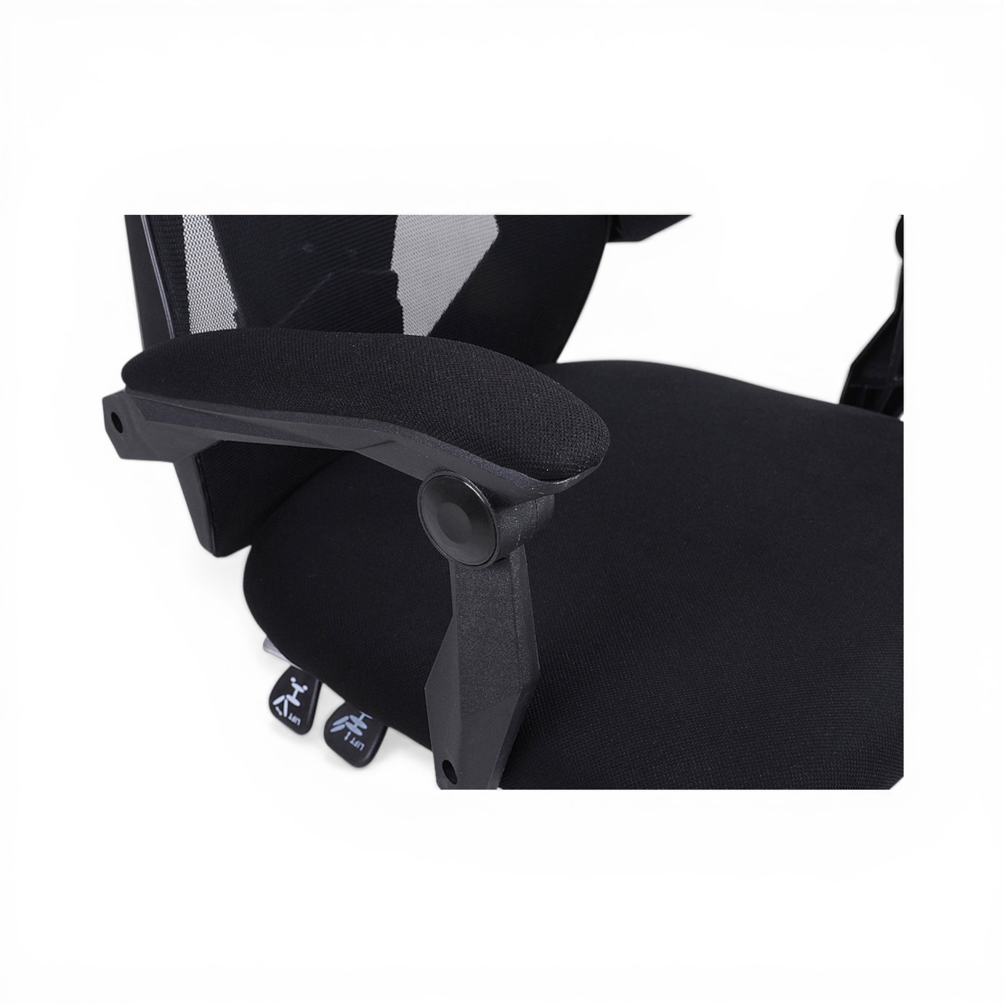 4ba9f9024438da3b95ba29ad003fb5e3