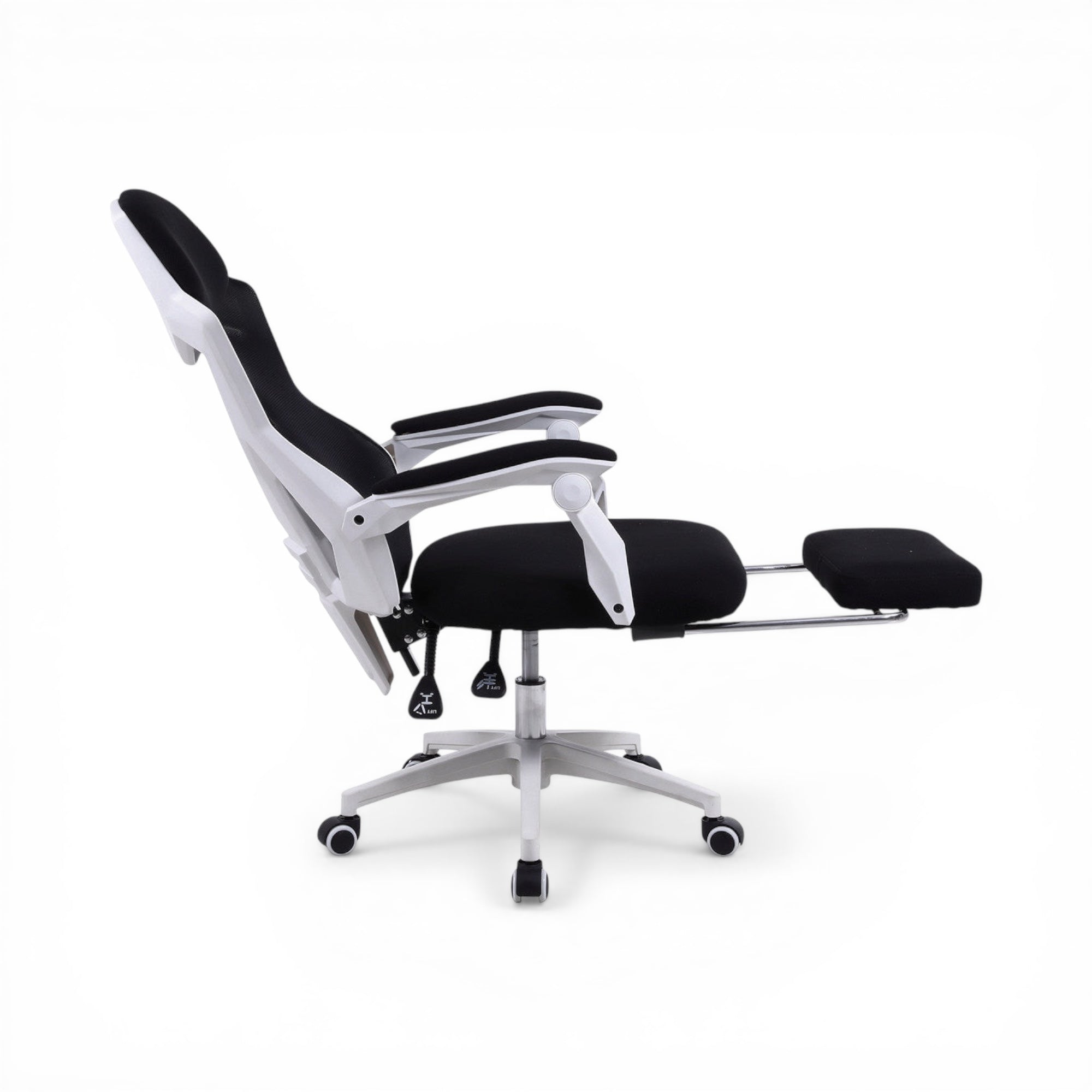 7518277b017744ae329a27e6dc3b32f3