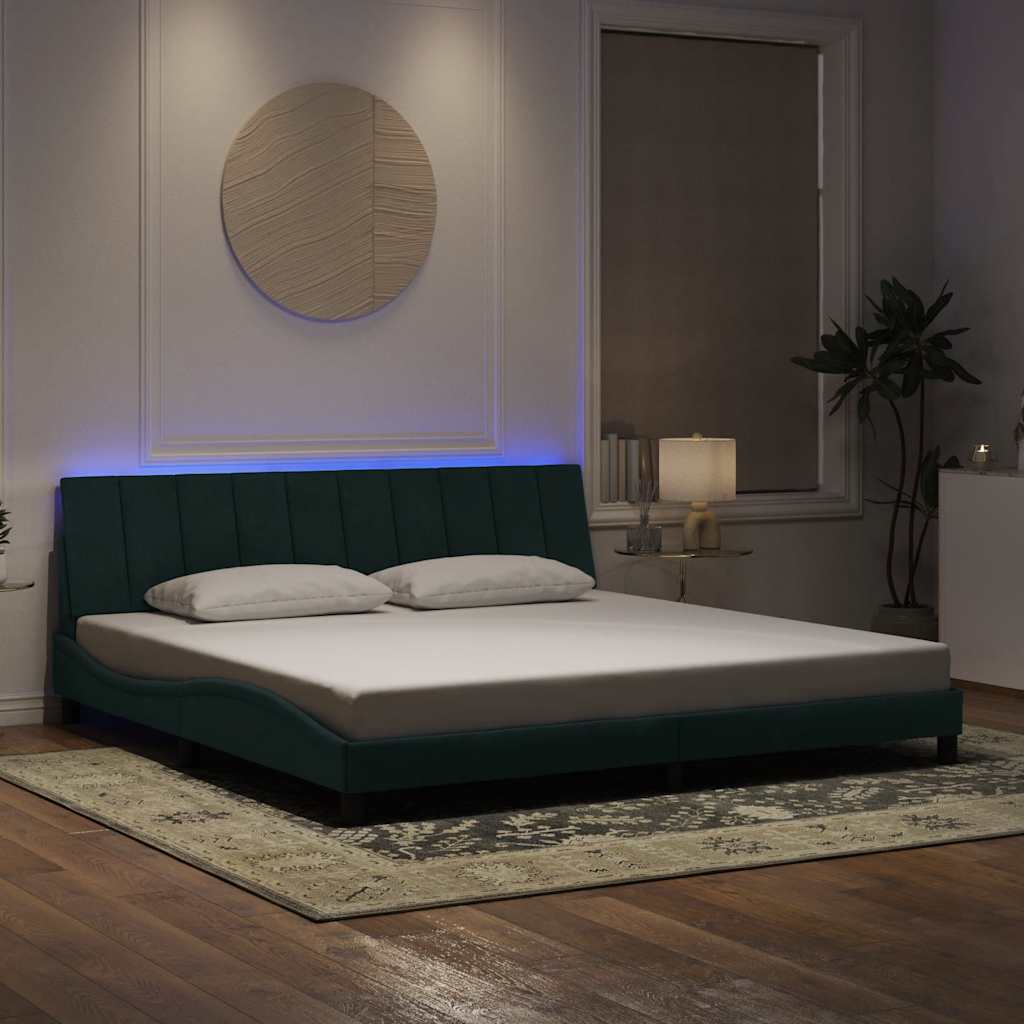 Bettgestell mit LED ohne Matratze "Hanko" Dunkelgrün 200x200 cm Samt
