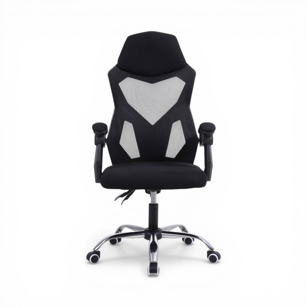 2128898144d73ca850b8ee00a66b581c